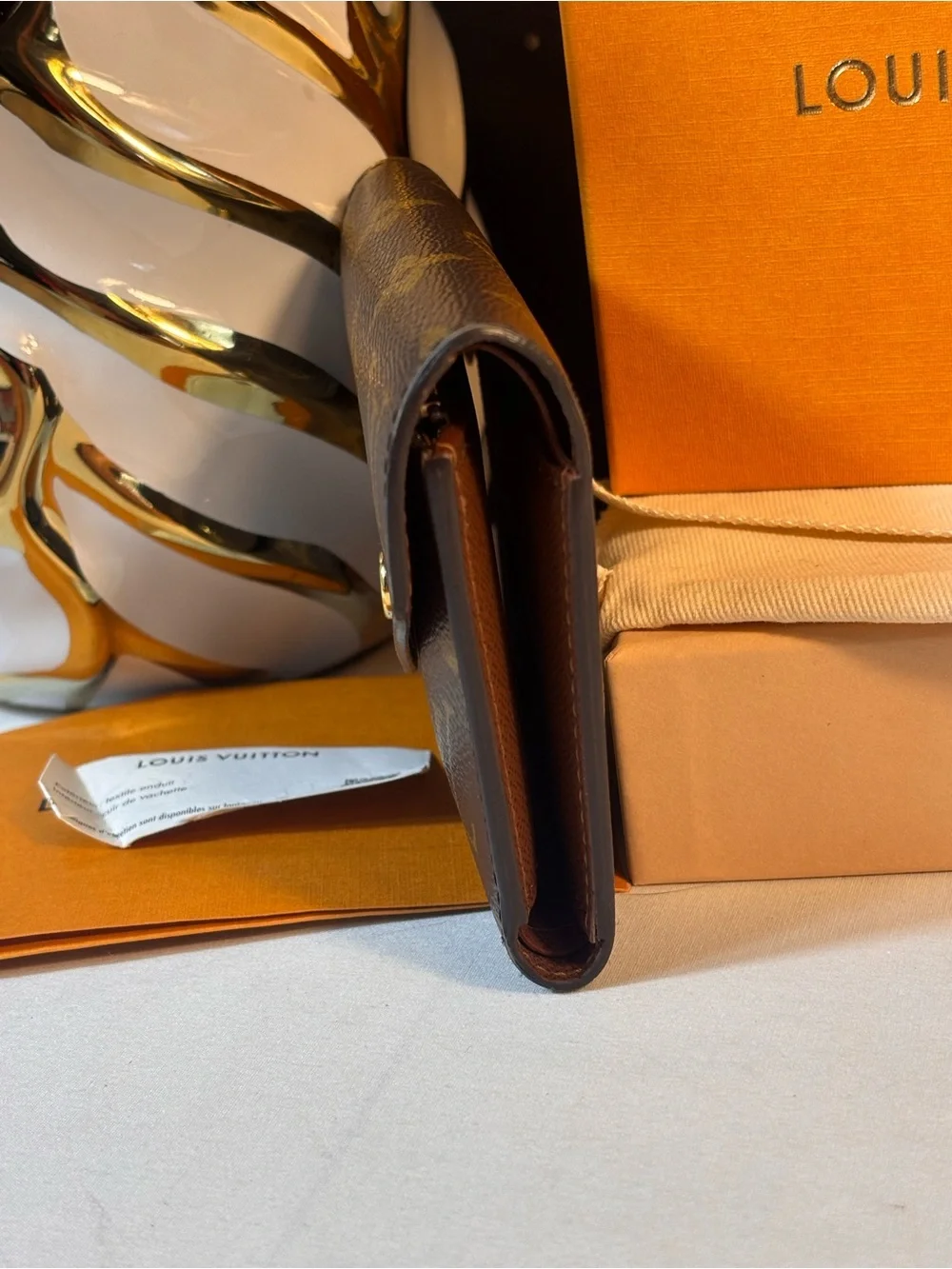 Louis Vuitton great dent
